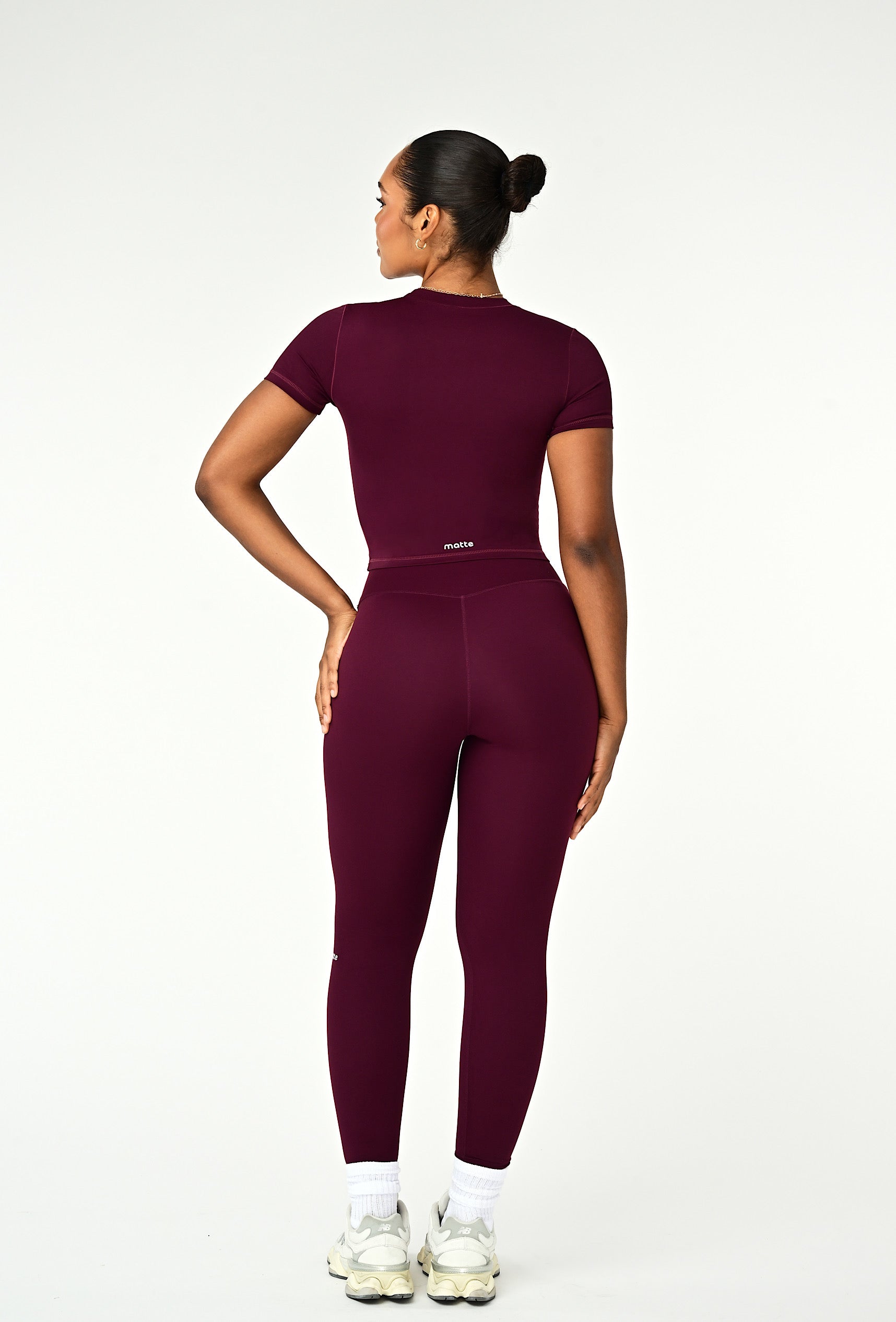 Essential Legging - Burgundy
