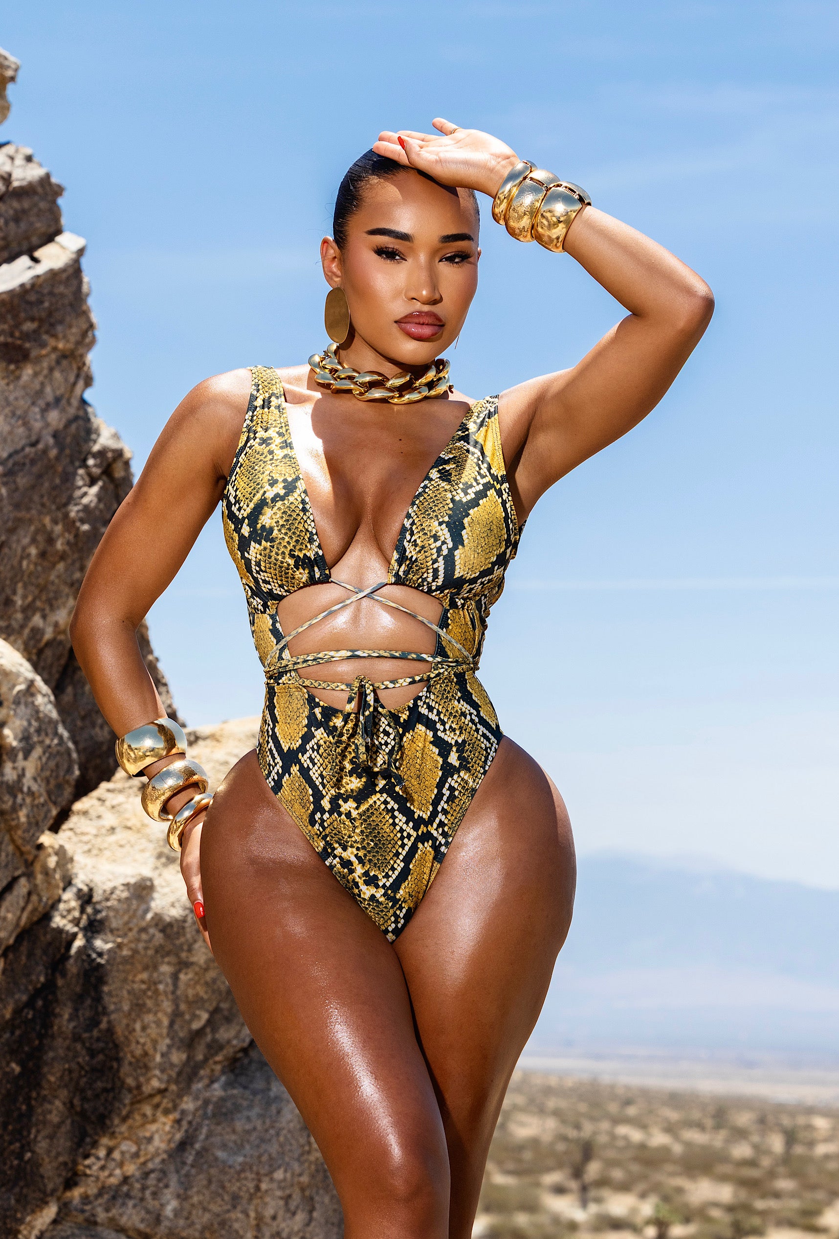 Michail One Piece - Yellow Python