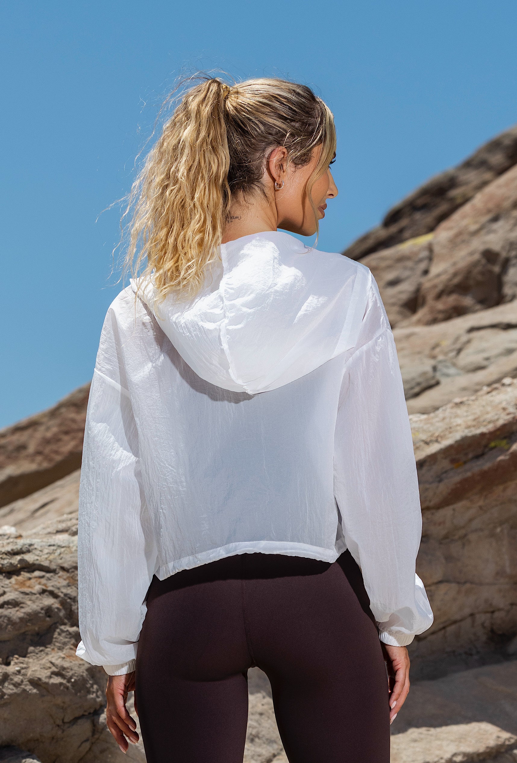 Sheer Form Cropped Pullover Windbreaker - White