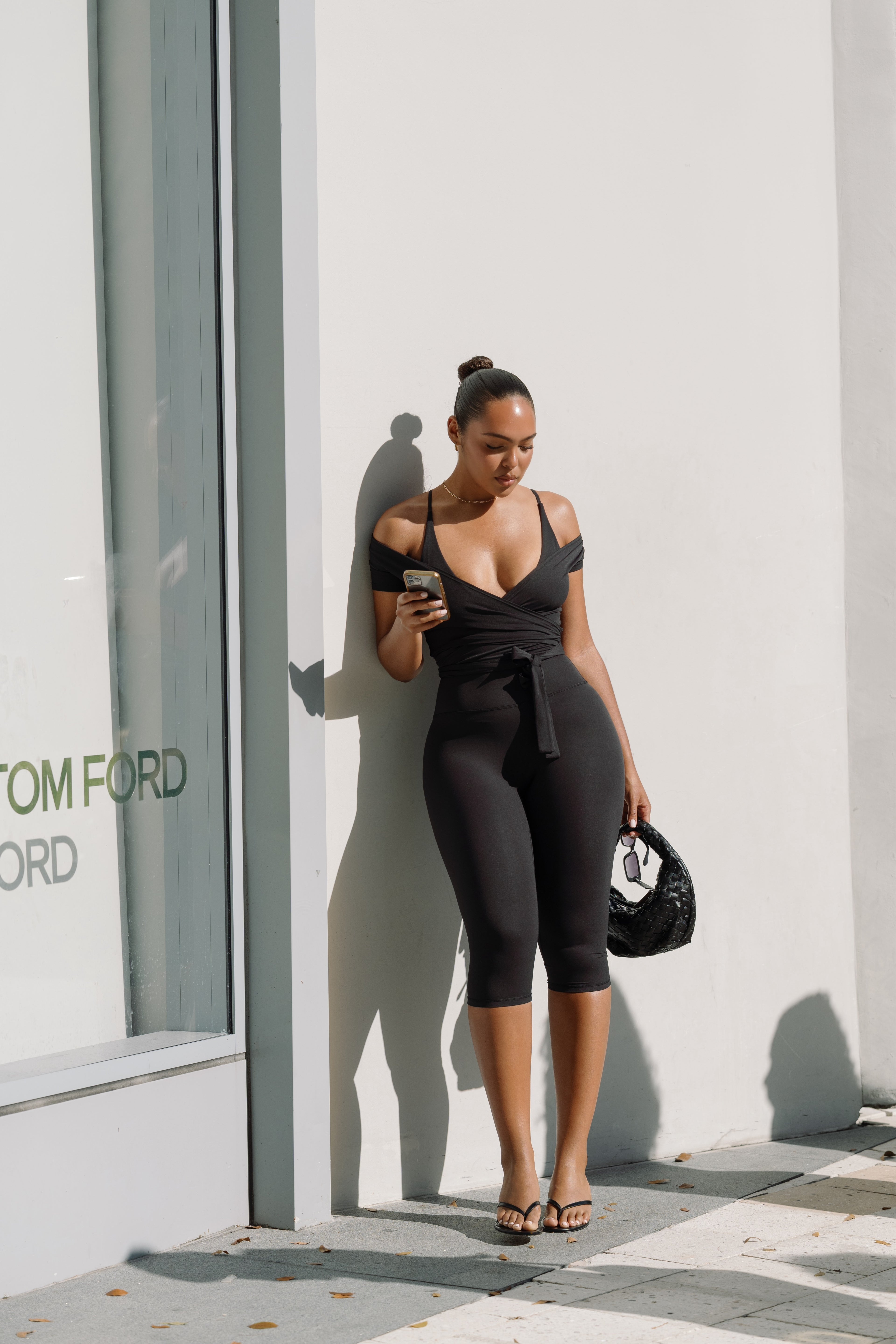 The Halo Wrap - Black