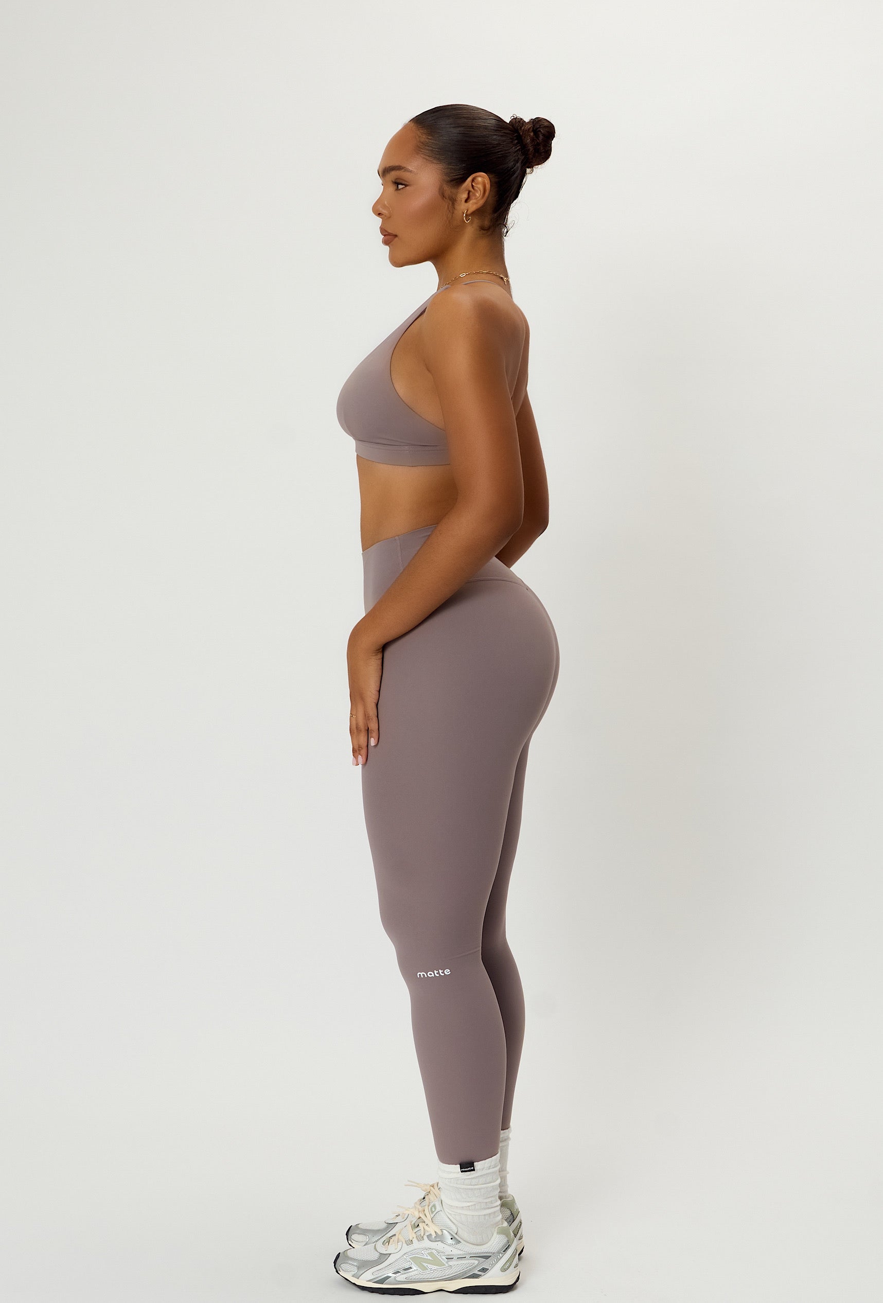 Essential Legging - Taupe