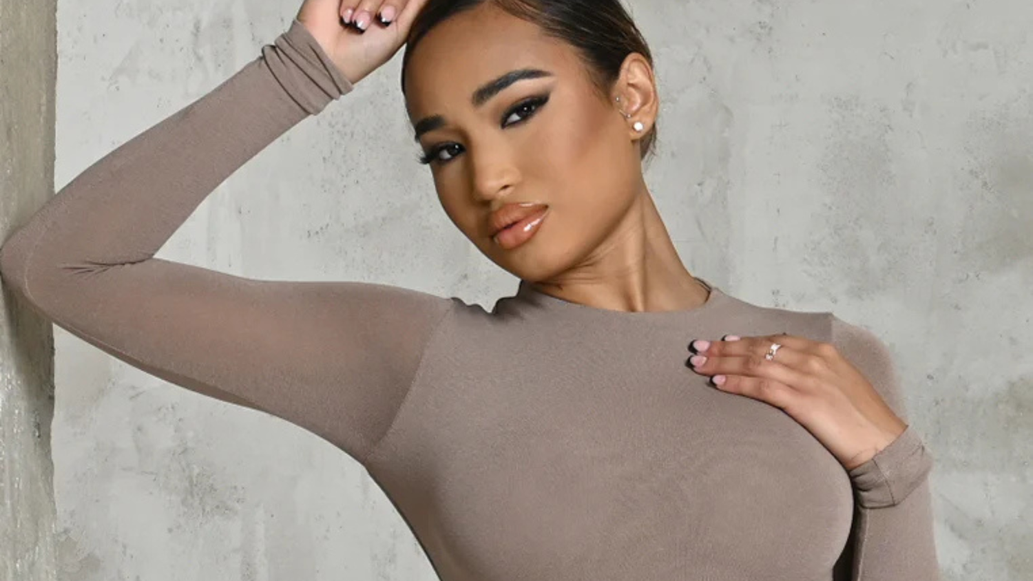 What Is A Bodysuit And How To Style One