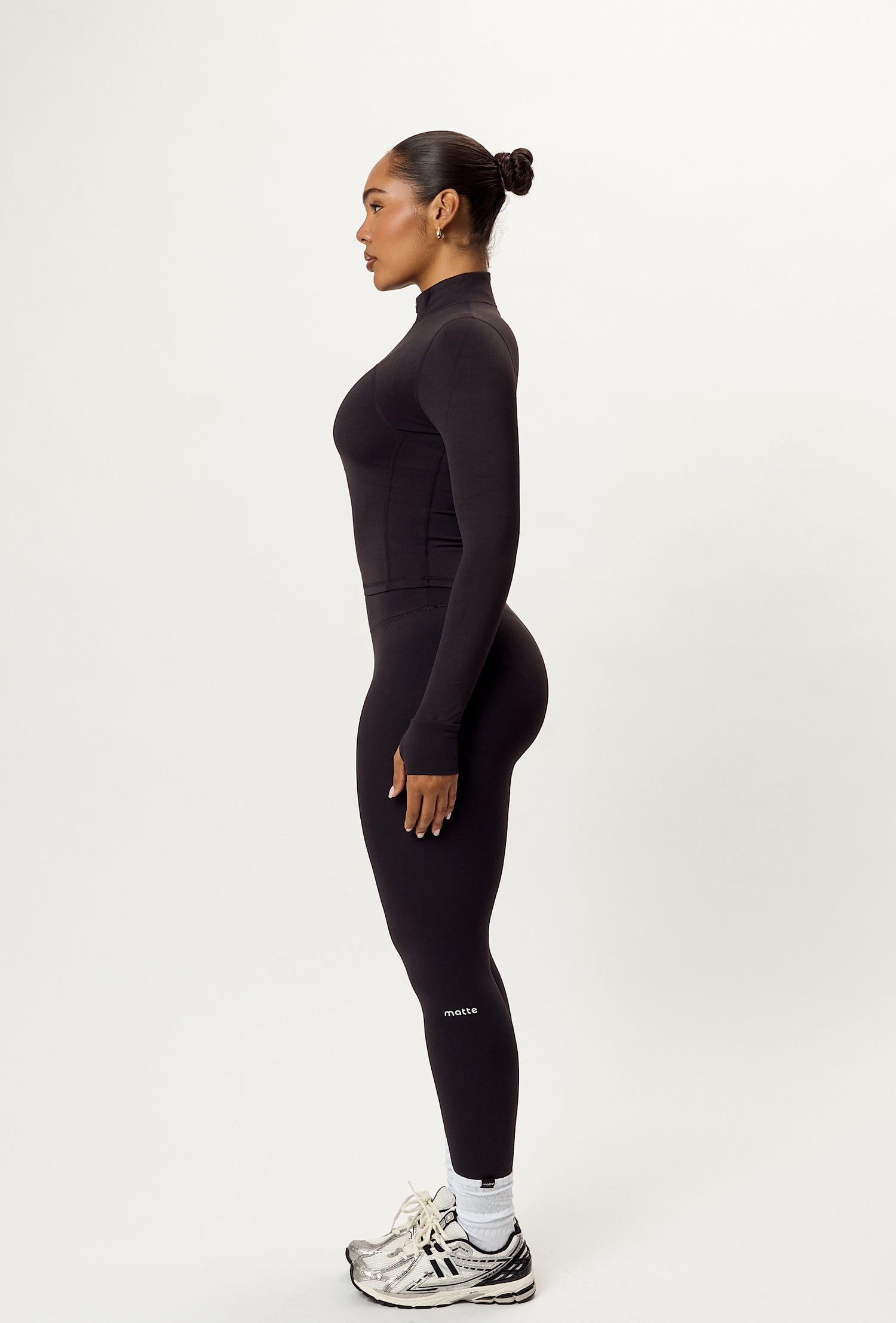 Contour Half Zip Crop - Black