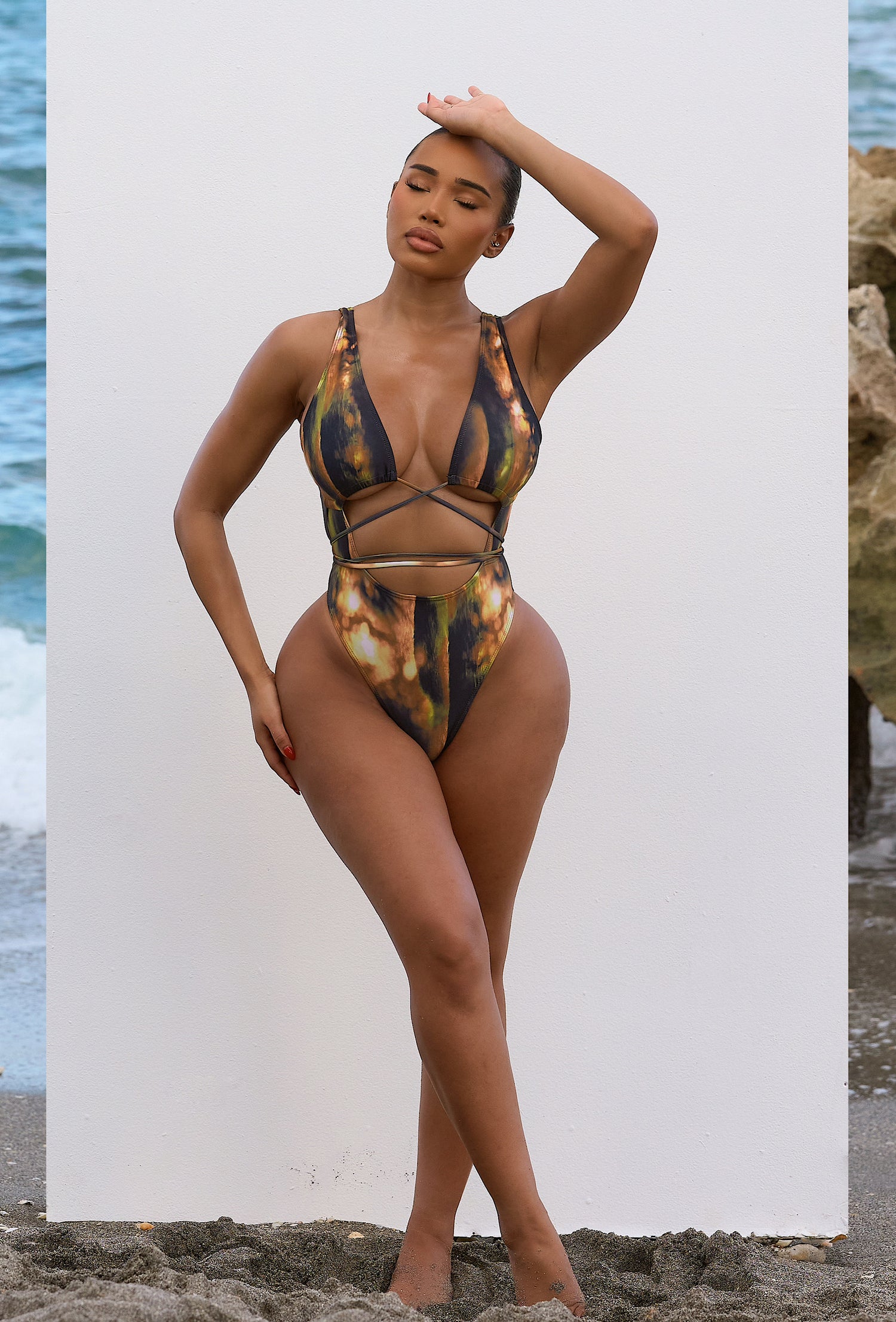 Michail One Piece - Solara Romance