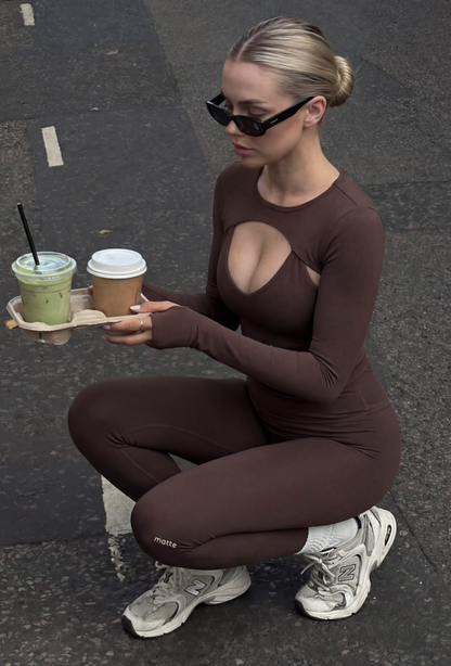 Form Long Sleeve Crop Top - Cocoa