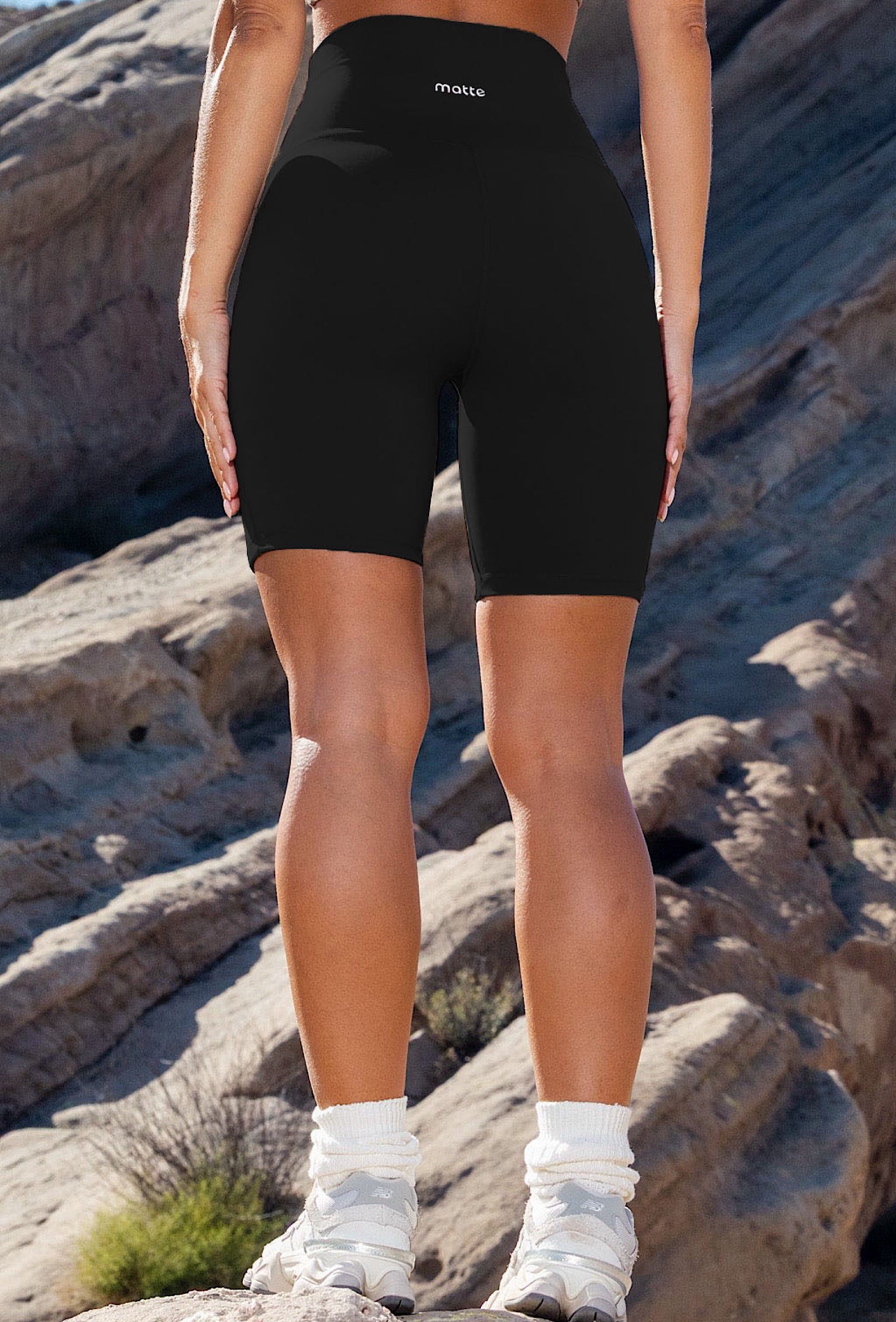 Essential Pocket Biker Shorts - Black