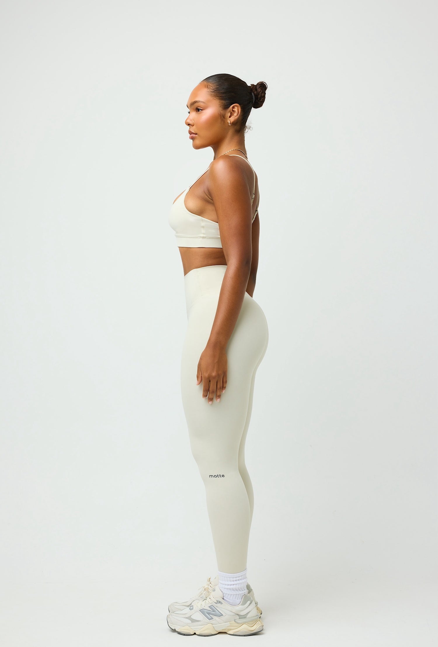 Essential Legging - Vanilla