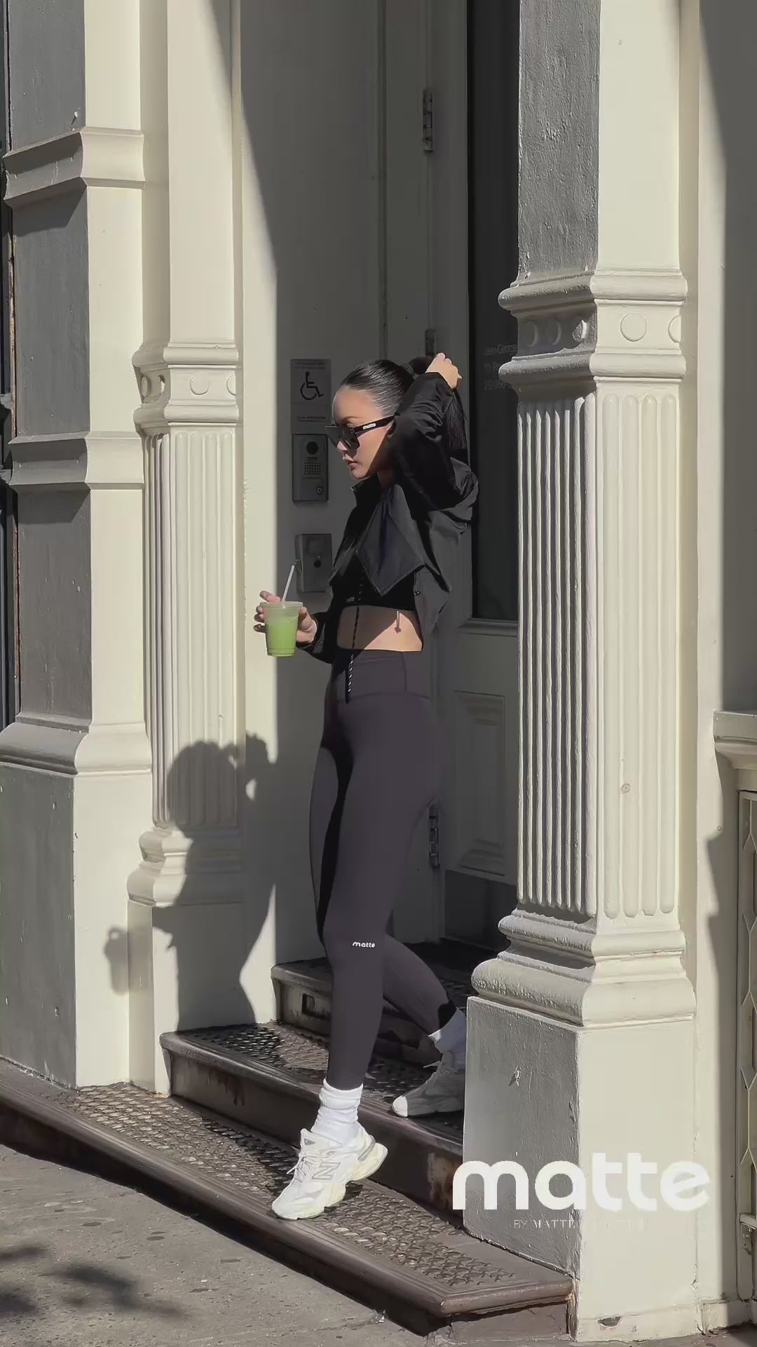 Tempo Cropped Windbreaker - Black